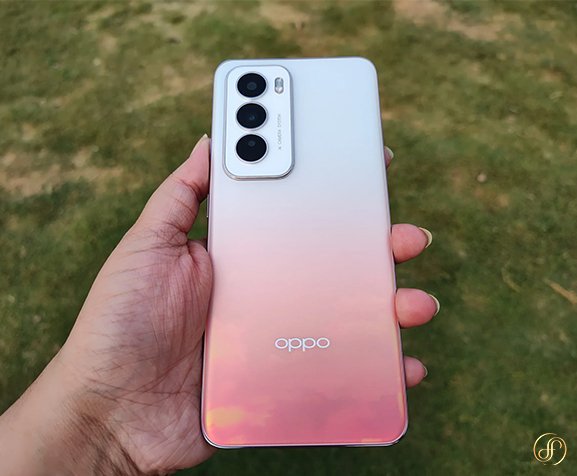 OPPO Reno12